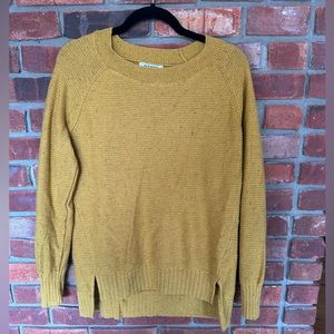 Old Navy Sweater